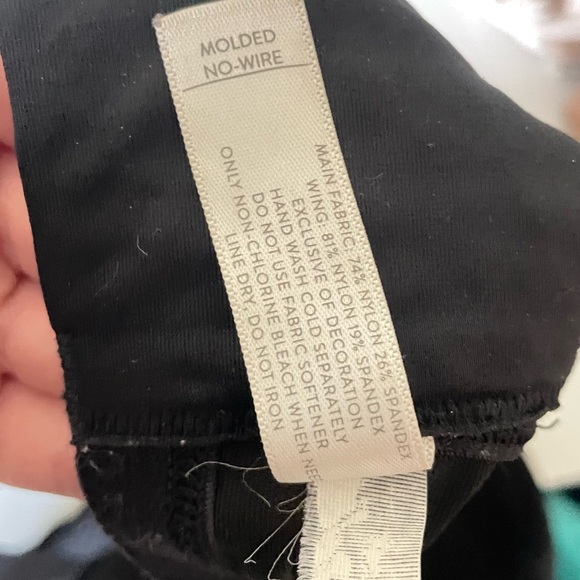 Livi Active by Lane Bryant Molded No Wire Mesh Back Sports Bra - Picture 5 of 7